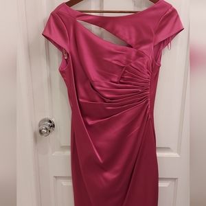 Kay Unger New York cocktail dress in bright fuscia pink satin, size 8